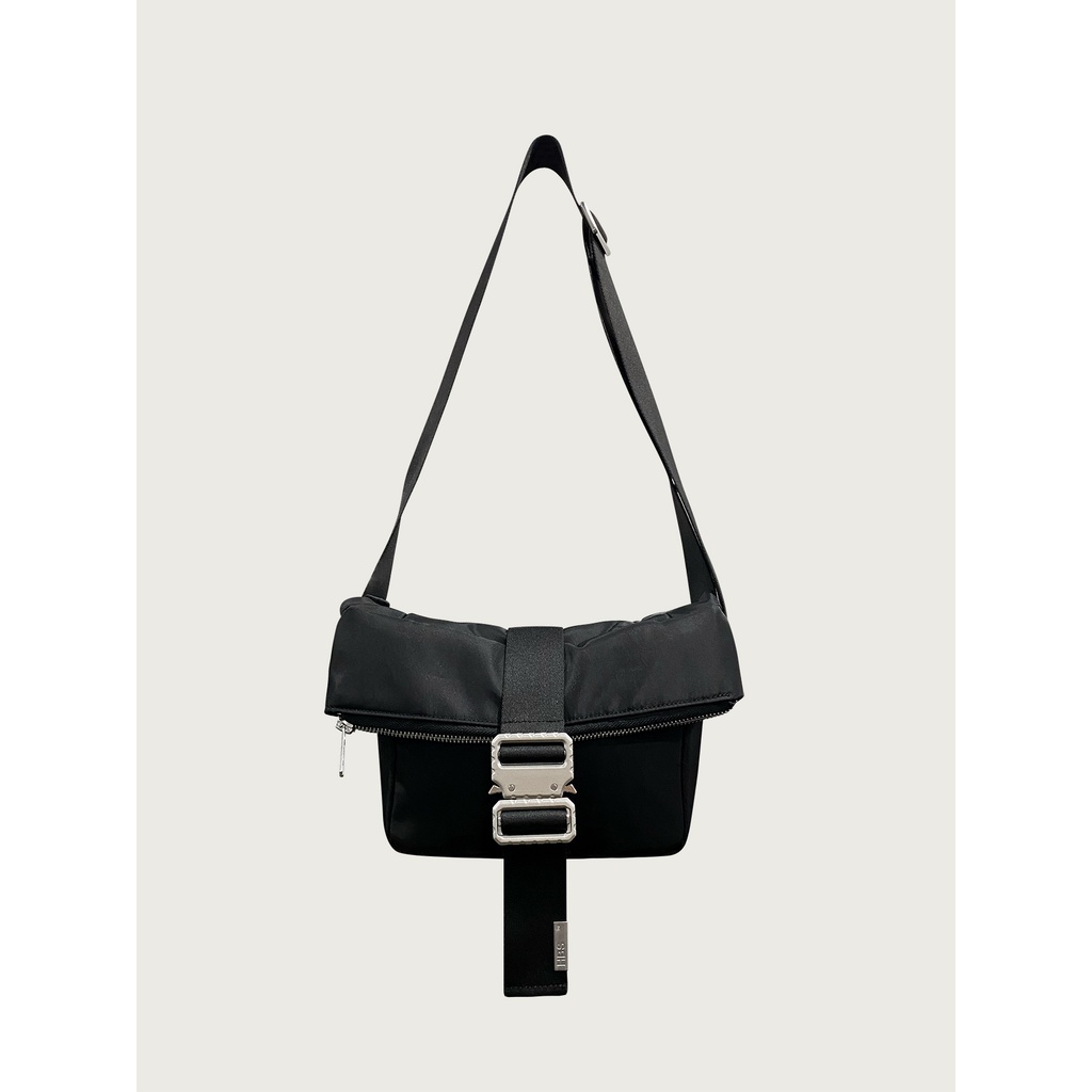 Túi đeo chéo mini HBS Buckle Messenger Bag