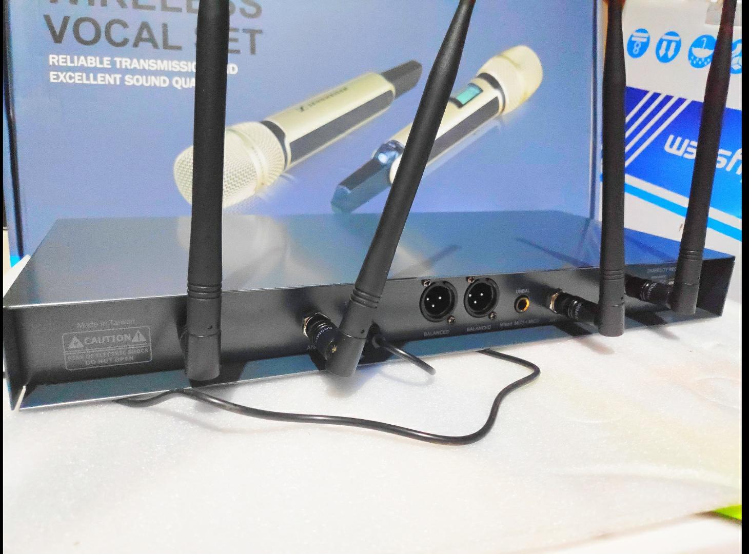 Micro không dây Sennheiser SKM-9000