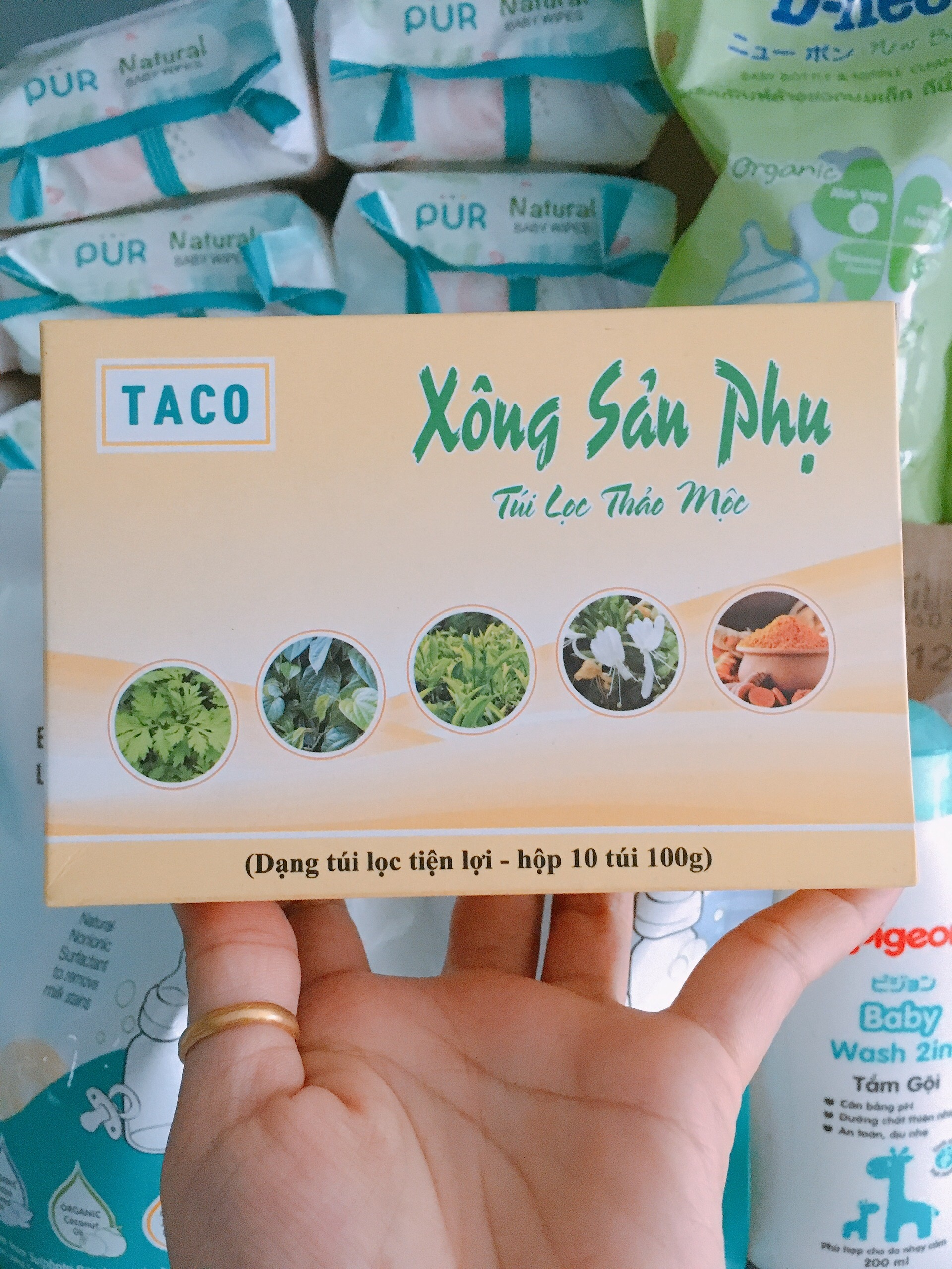 XÔNG SẢN PHỤ CHO MẸ SAU SINH