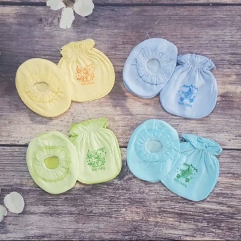 Bao tay chân sơ sinh bo chun (1 set gồm 1 bộ bao tay và 1 bộ bao chân)