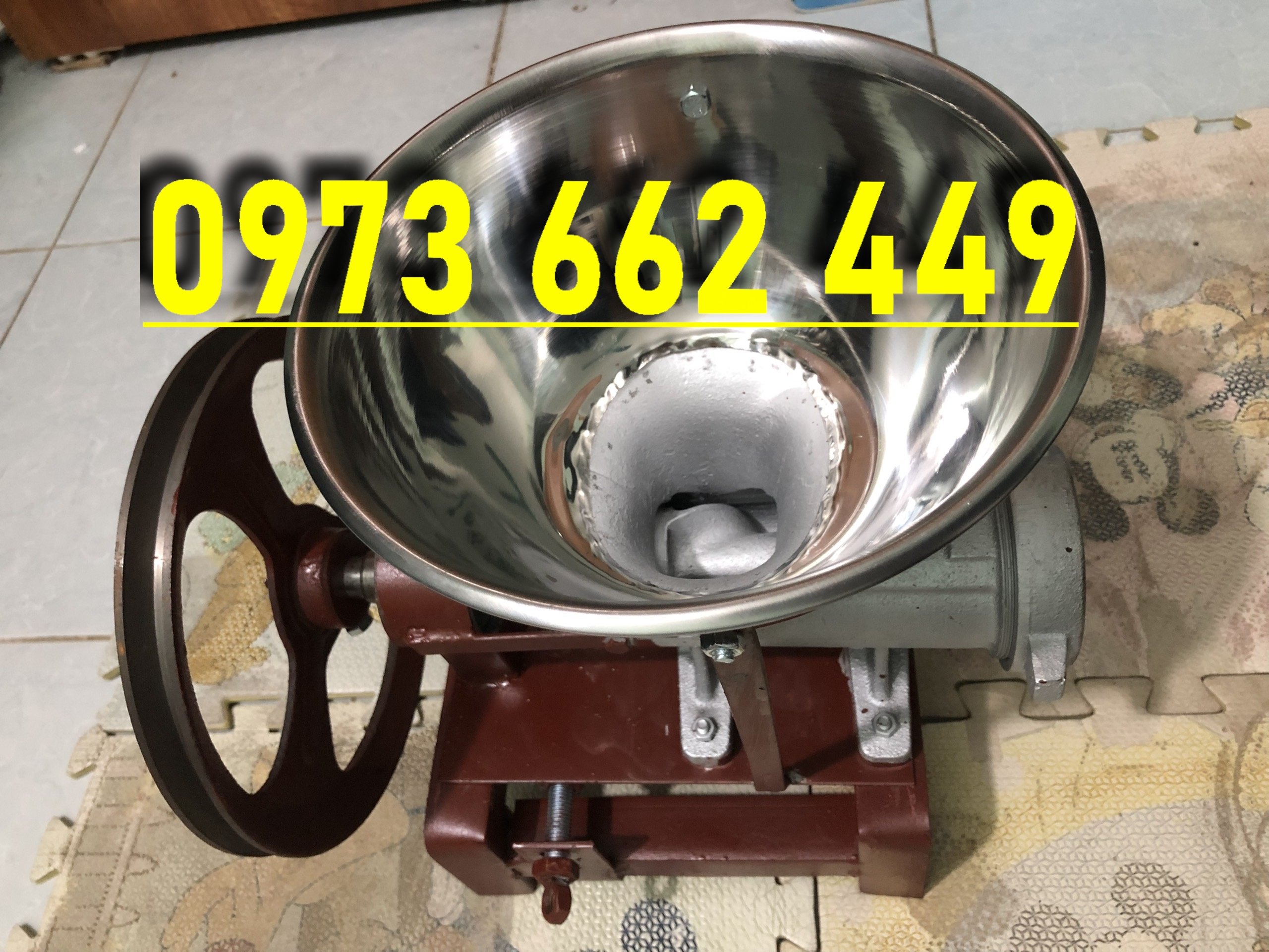 Cối nghiền đầu cá, đầu gà, đùn cám cho vật nuôi .... đùn thịt, đùn sụn siêu nhanh cối gang 12