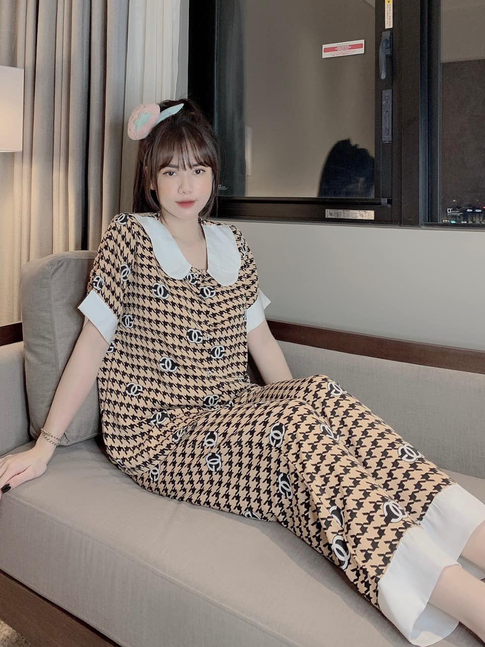 Đồ Bộ Pijama Cổ Bèo Hai Lá Tiếu Thư Mác Sam Chất Liệu Lụa Mango