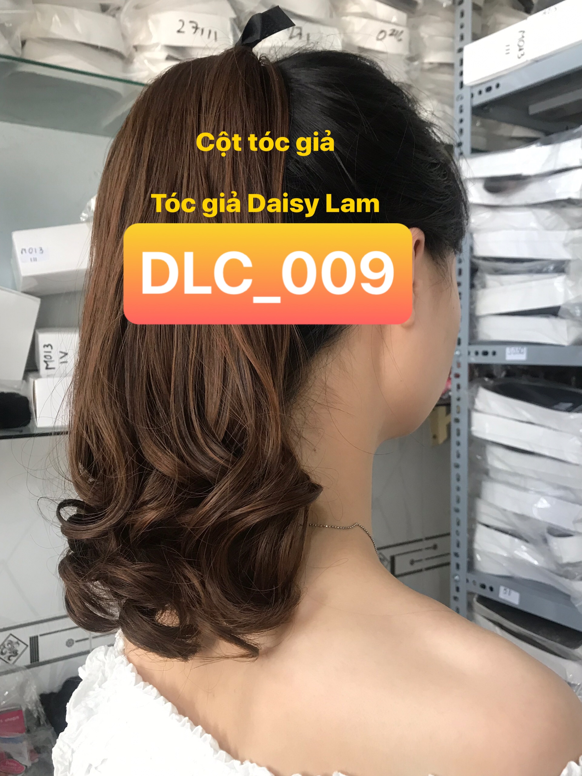 CỘT TÓC GIẢ XOĂN NGẮN 38cm C009