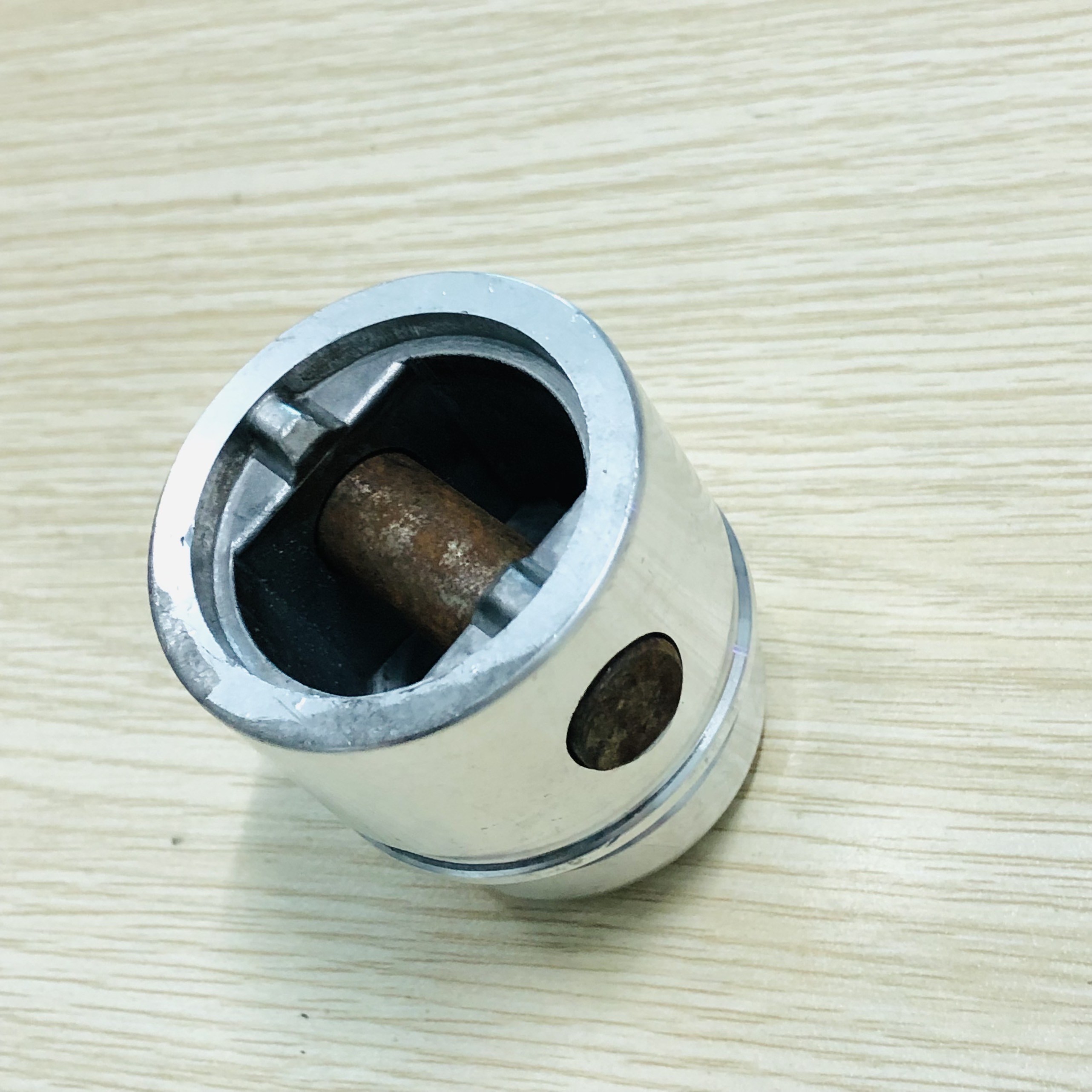 Bộ piston của máy đục HITACHI PH-65A, H65SA, DCA AZG15, AZG03-15 có chốt