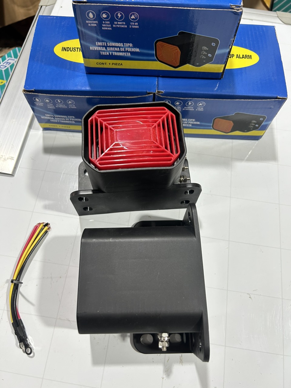 Còi điện tiếng chim. Còi 3 tiếng cực hay điện 12/24v.