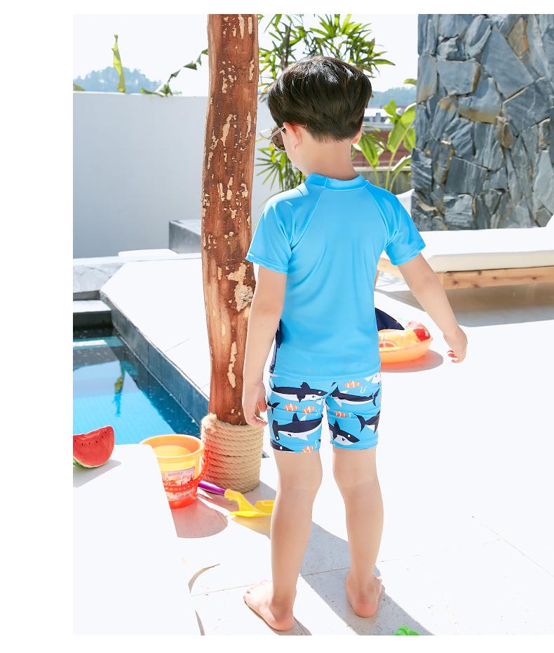 Đồ bơi bé trai hình cá dễ thương