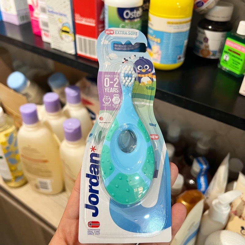 Bàn chải đánh răng Jordan Step 1 (0-2 tuổi) lông chải siêu mềm