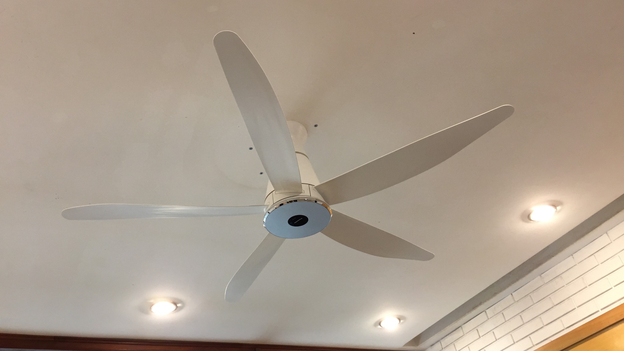 [Trả góp 0%][ Hình lắp đặt thực tế] Quạt trần Panasonic 5 cánh F-60XDN (có điều khiển)