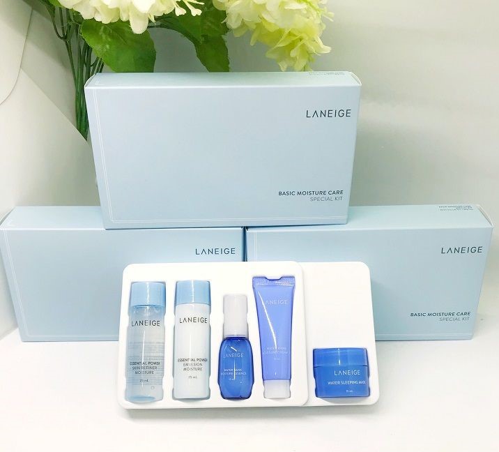 [HCM]Set 5 món dưỡng ẩm da Laneige Basic Moisture Care Speical Kit