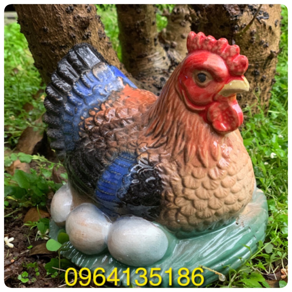 Tượng gà mái ấp trứng h14cm gốm sứ Bát Tràng