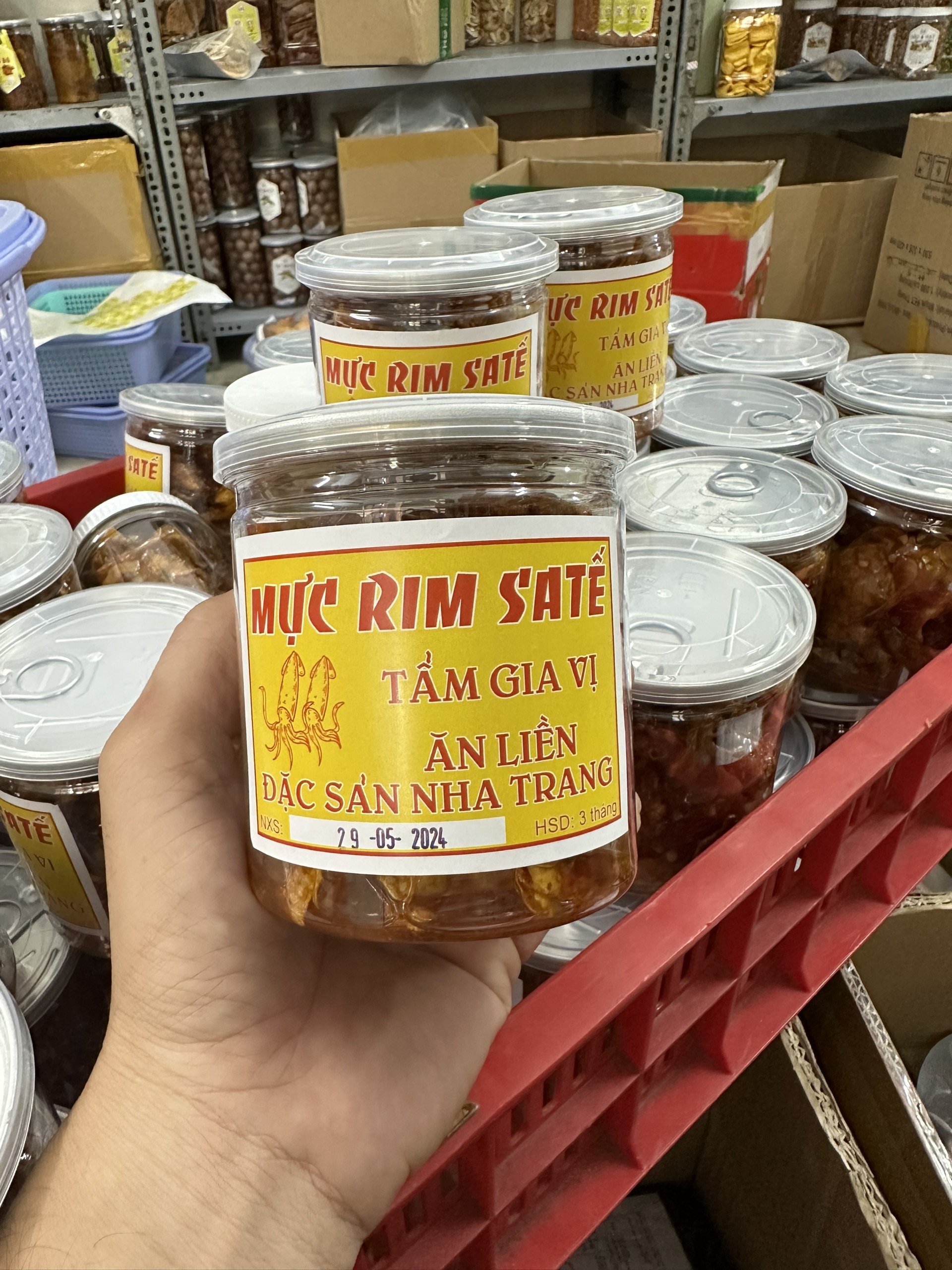 [ Combo 2 Hũ ] Mực Rim Me + Mực rim sa tế  ( mỗi hũ 200gram )