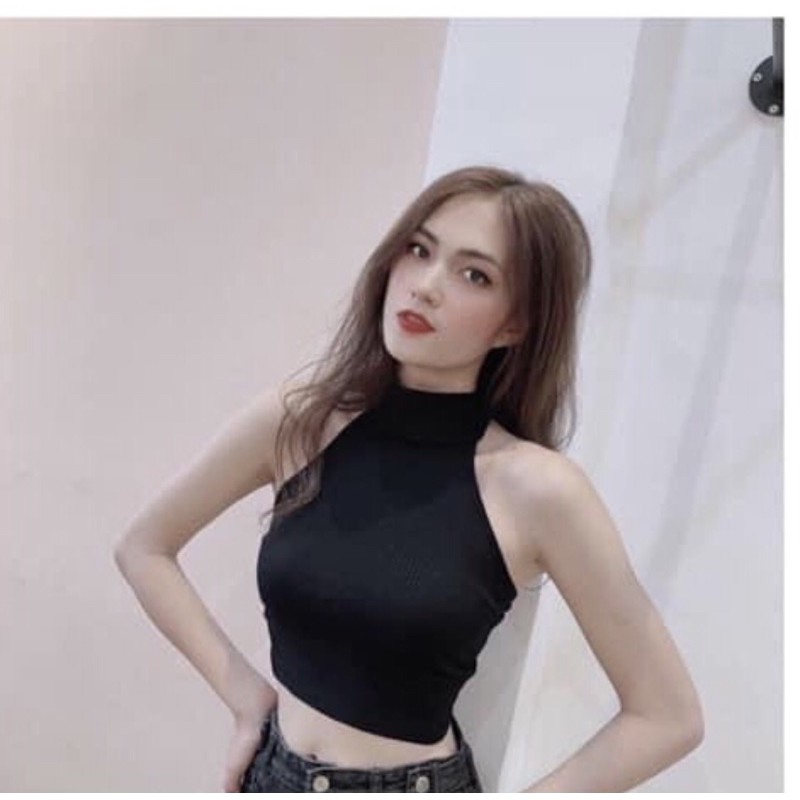 Áo cổ lọ sát nách hở lưng form ôm
