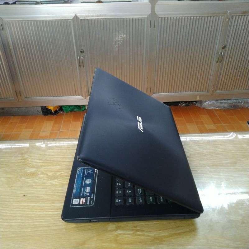 Laptop Asus P450L