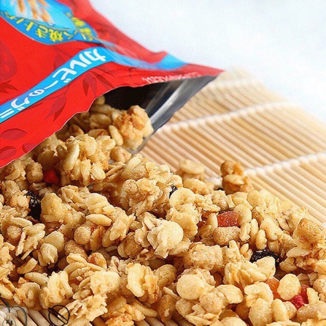 Ngũ cốc hoa quả Calbee Nhật Bản 750g