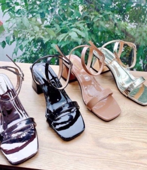 Sandal cao gót quai mảnh gót vuông