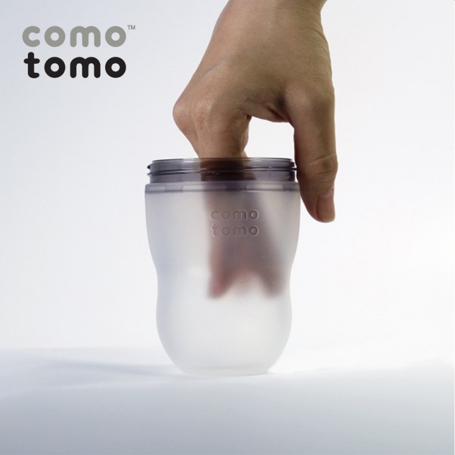 BÌNH SỮA SILICONE COMOTOMO 250ML- XANH