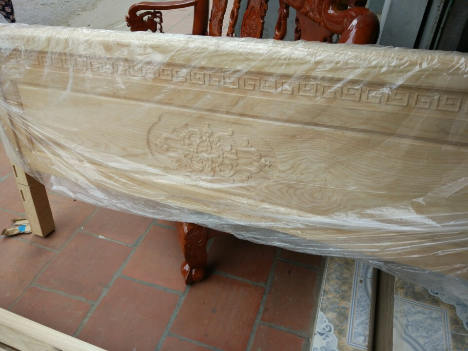 Giường Gỗ Sồi Nga