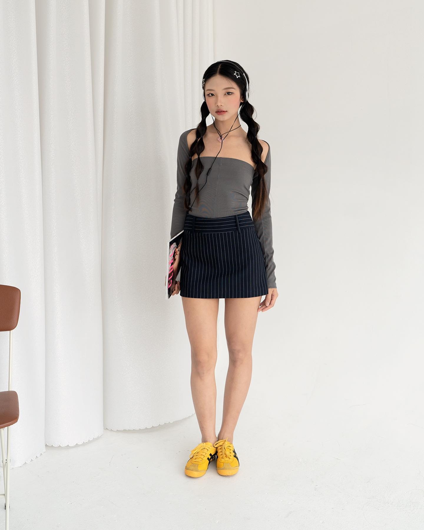 Chân váy dáng ngắn cạp to Naked by V - Basic Mini Skirt