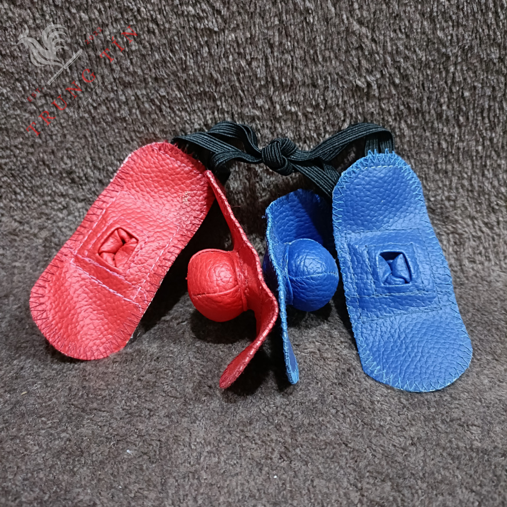 Bịt cựa xổ gà bao êm - Da Thái Lan (2 cặp dành cho 2 con gà)