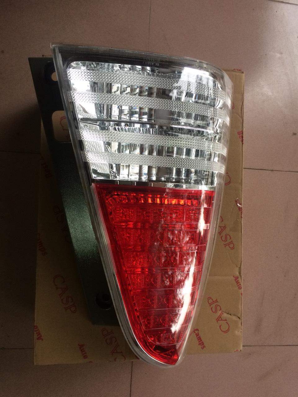 Đèn hậu Innova 08-12 (Vế Trái, Vế Phải, Giá 1 Chiếc) CASP