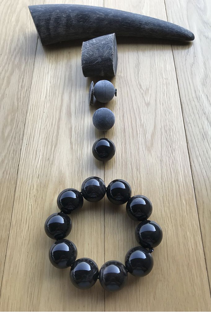 Vòng tay sừng trâu đen - Giúp tâm bạn tĩnh chế ngự nóng nảy - tâm linh - Tài Lộc (BH612B) Bracelet of Hahanco
