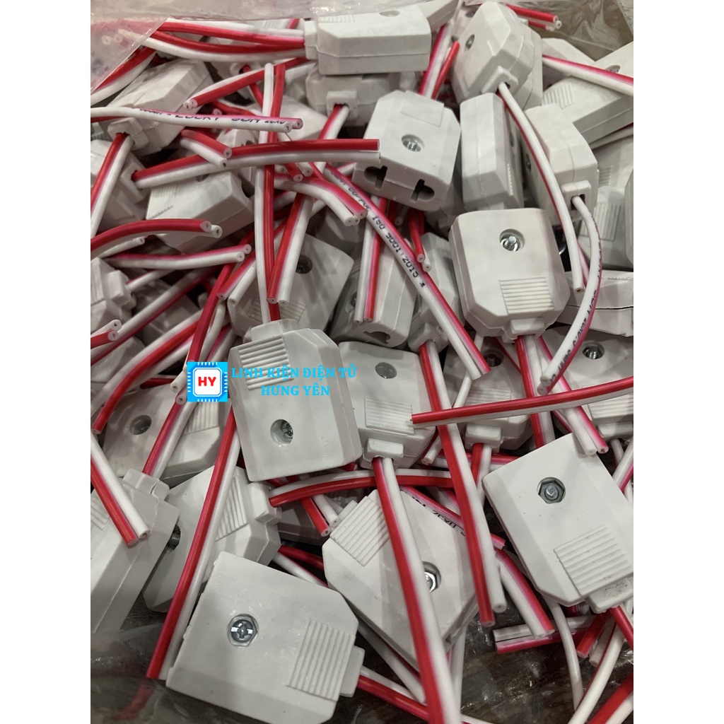 Phích cắm điện 10A 250v