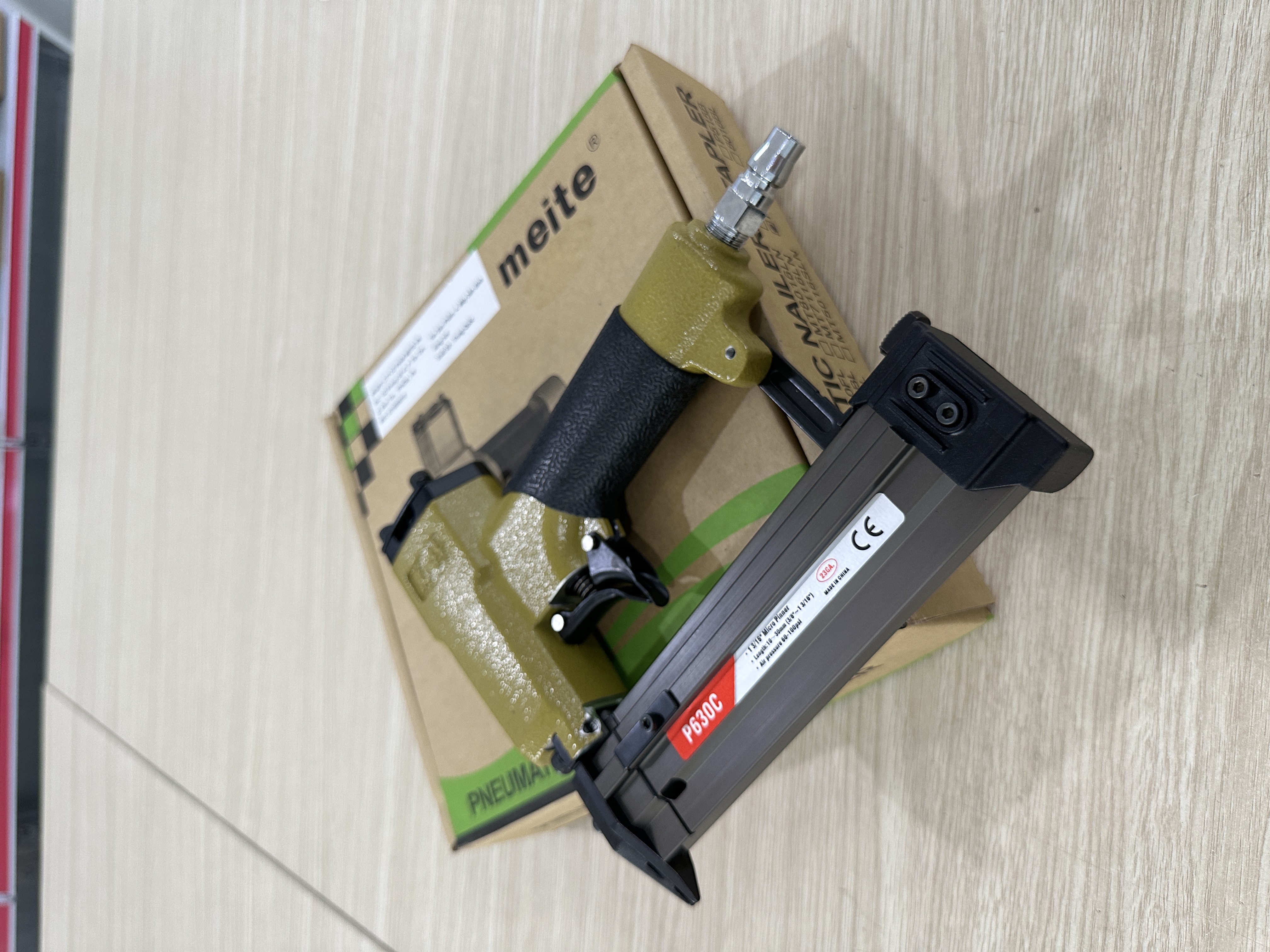 Súng bắn đinh chỉ (đinh đồng) Meite P630C