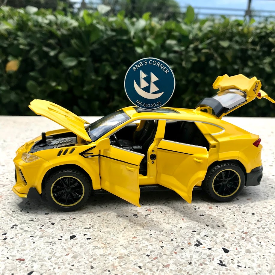 [BNB's Corner] Mô hình xe kim loại Lamborghini Urus tỉ lệ 1:32