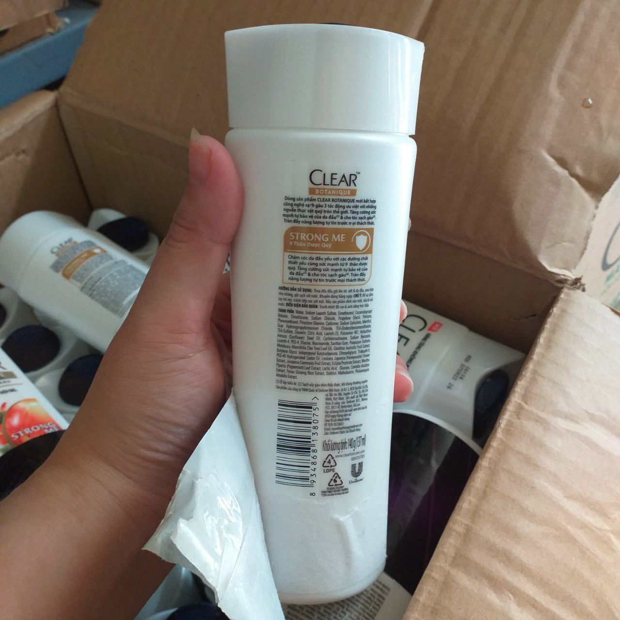 Combo 2 chai dầu gội Clear Thảo Dược 140 gr/chai