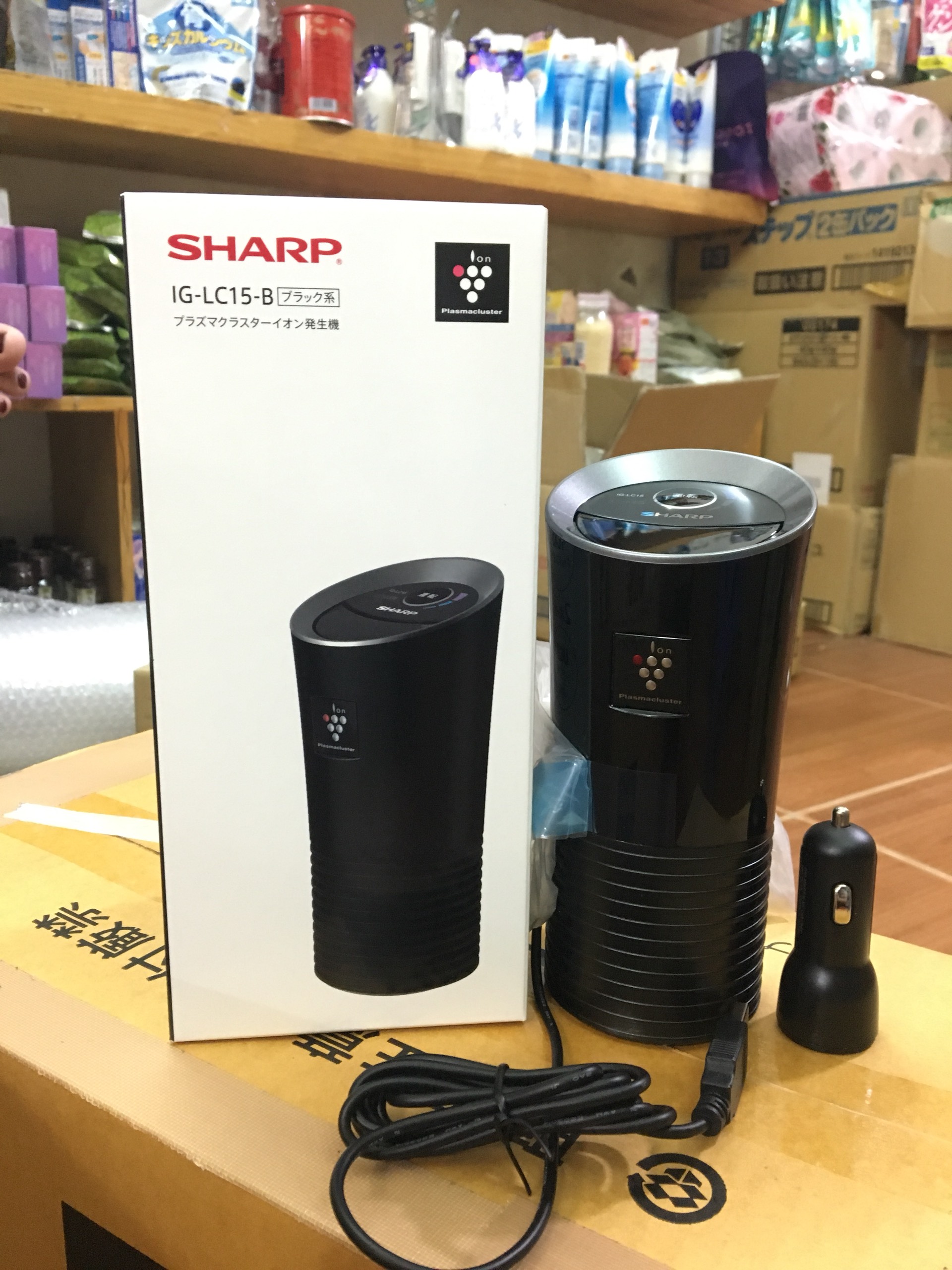Máy lọc không khí ô tô Sharp IG-LC15B