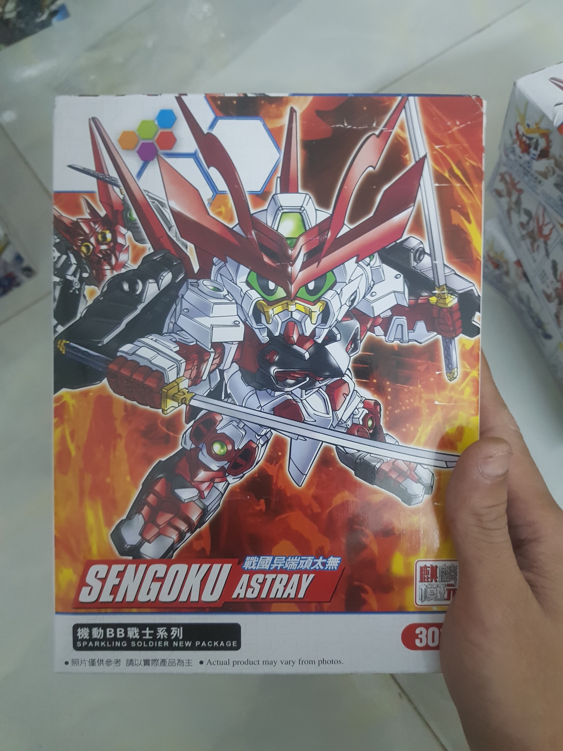 Model Gundam SD BB - Astray Red Sengoku