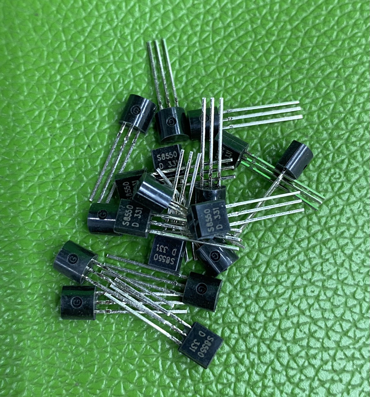 Transistor S8550 + 8050 (combo 10 con) loại 1