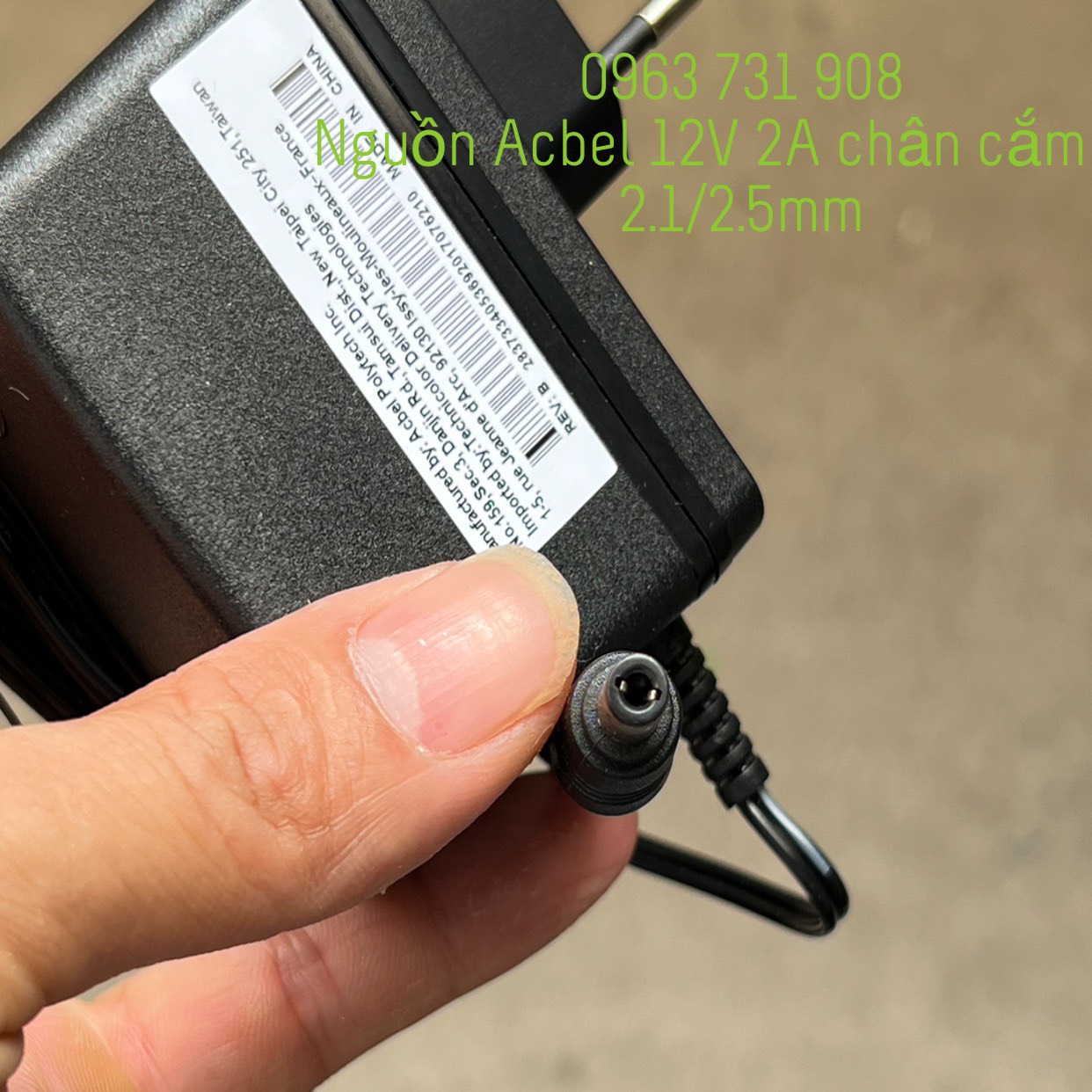 Nguồn màn hình , đầu ghi camera 12V 2A AcBel