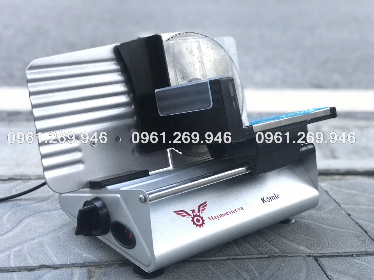 Máy thái thịt đông lạnh, thịt chín VinMax TT06