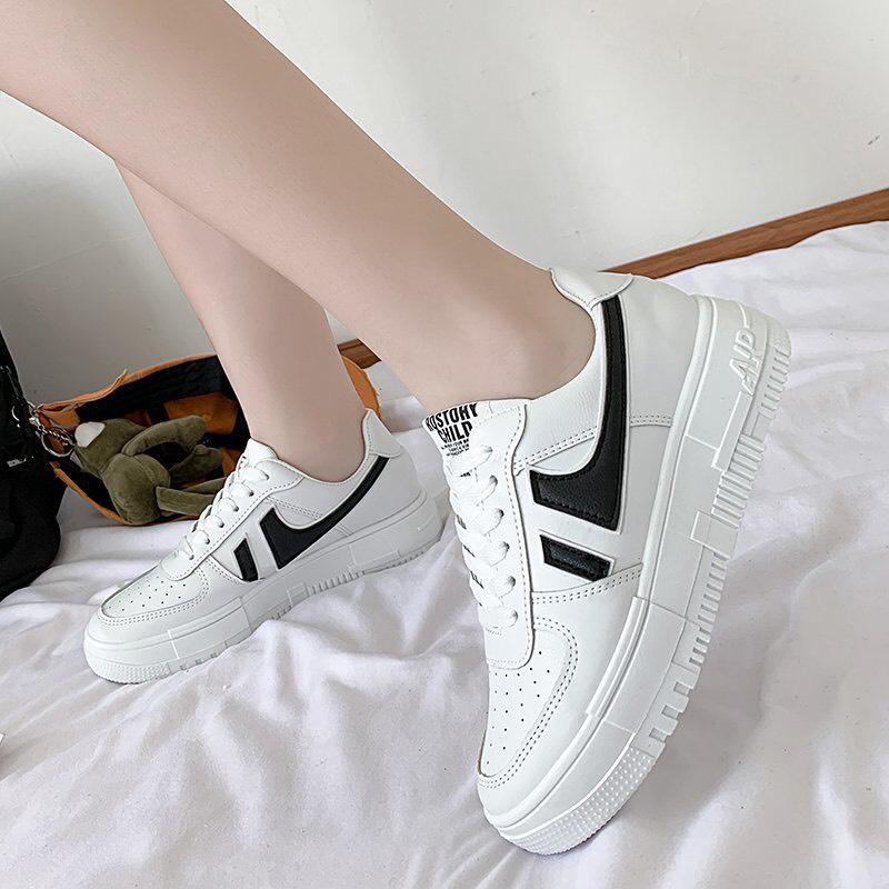 GIẦY THỂ THAO NIKKEE HÀNG HÓT HÍT