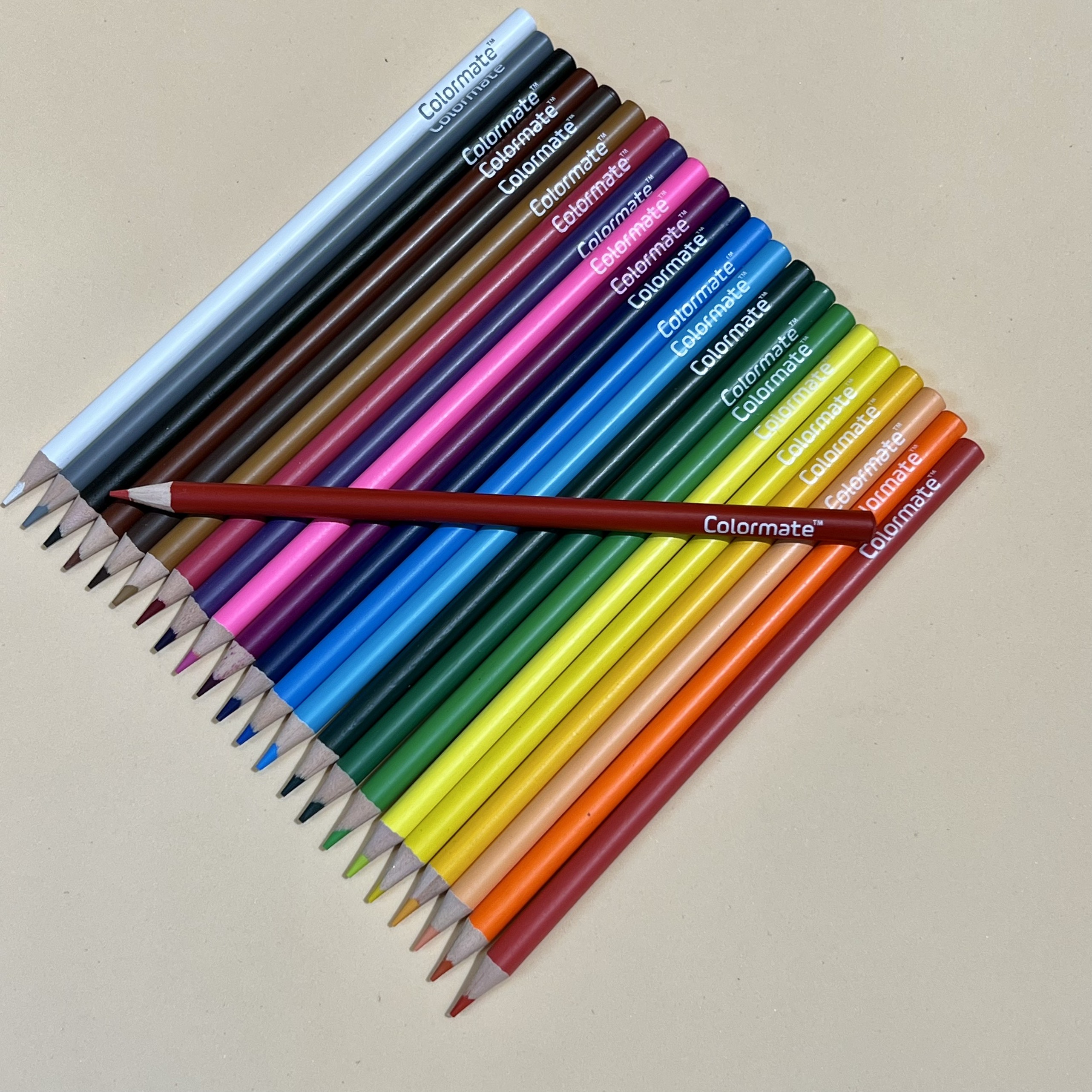 BÚT CHÌ MÀU NHIỀU MÀU THÂN GỖ CAO CẤP COLORMATE