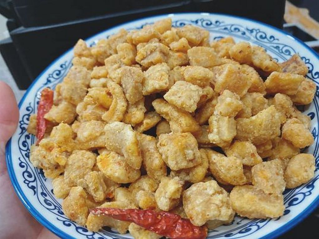 Tóp Mỡ Sấy Trứng Muối - Ngon Mê Ly 100G