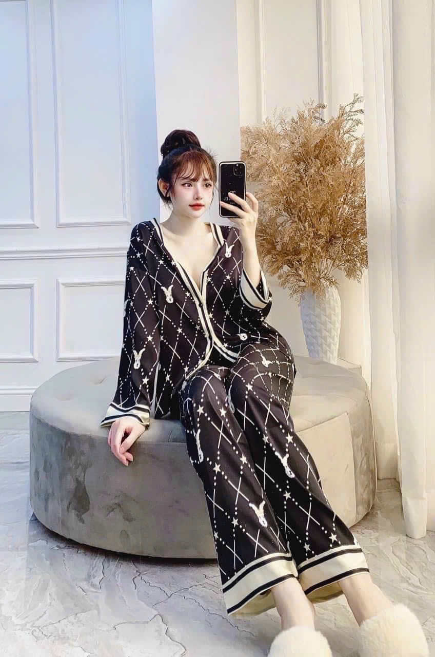 Đồ bộ mặc nhà lụa gấm xước mềm mặc thoải mái - siêu sang