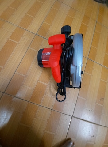 Máy cắt gỗ ACZ 185A