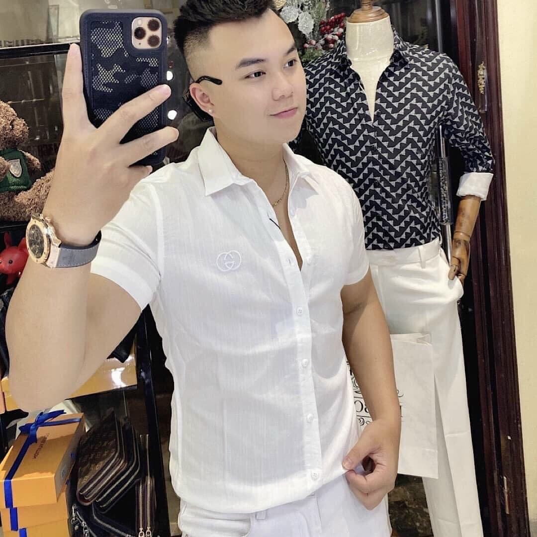 áo sơ mi nam tay ngắn LOGO thêu, chất liệu đũi xịn, phong cách trẻ trung và thanh lịch ( hình thật shop tự chụp ) thời trang TAYLOR FASHION BGU-57