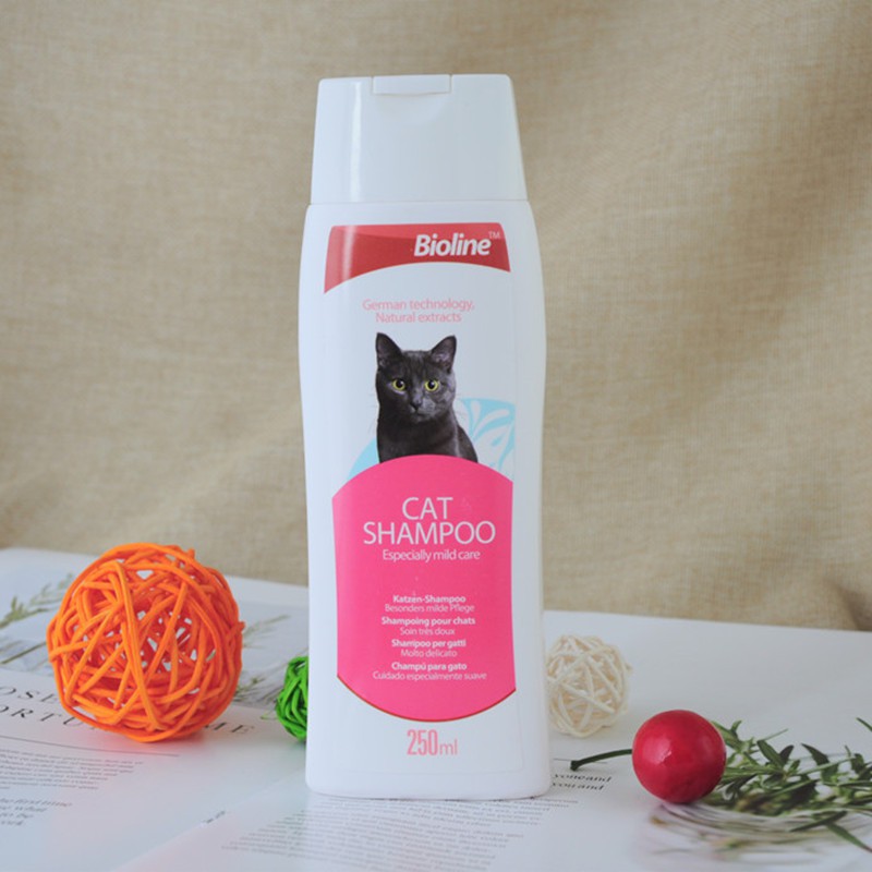 Sữa tắm cho mèo Bioline - chai 250ml