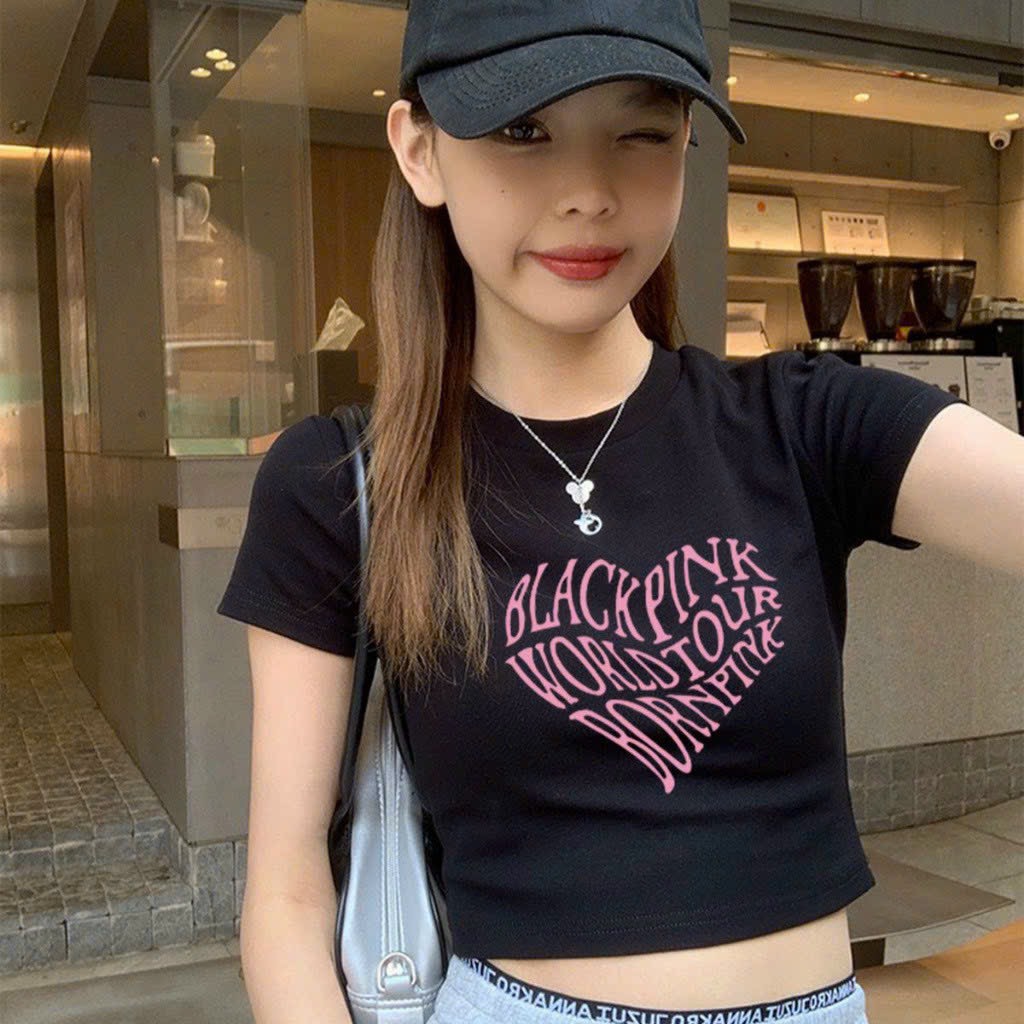 Áo kiểu tay ngắn croptop in chữ blackpink trái tim hồng trước cực hot , chất thun lụa mềm mát