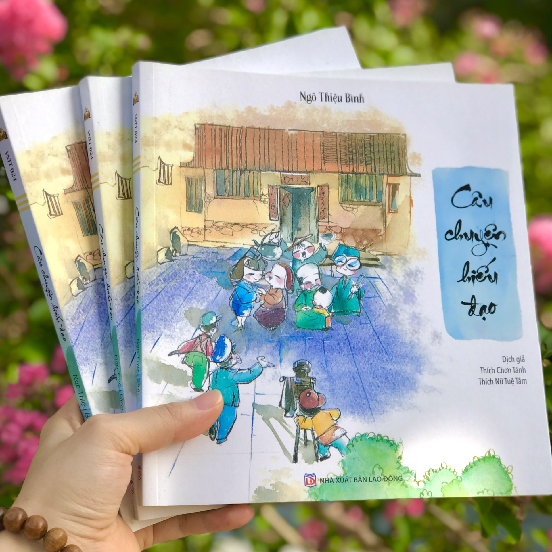 Sách - Câu chuyện hiếu đạo