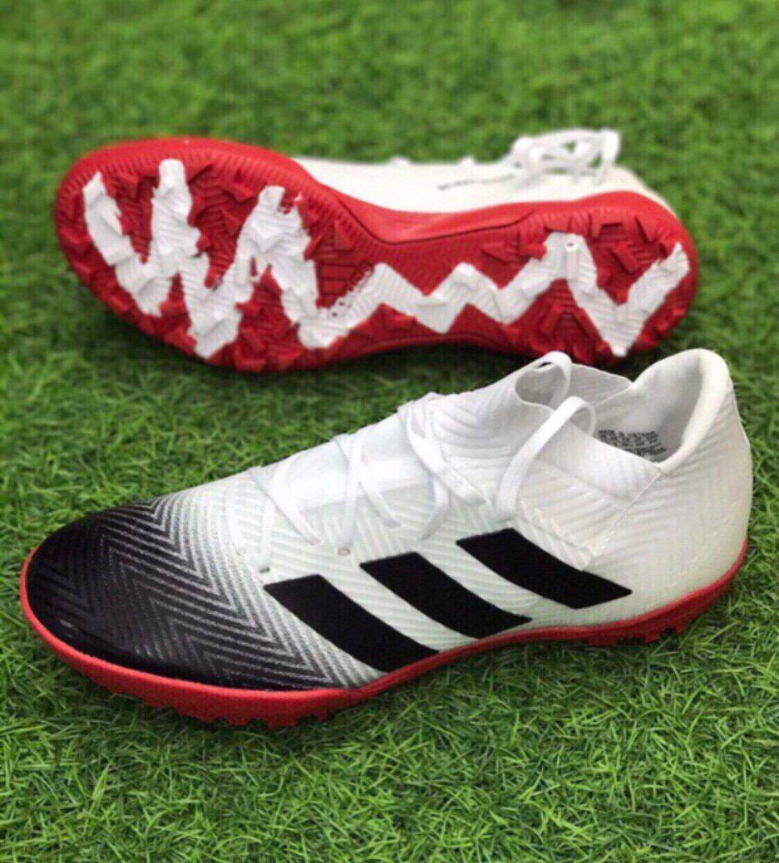 Giày đá bóng Nemeziz 18 trắng  nhân tạo (combo giày+túi+tất)