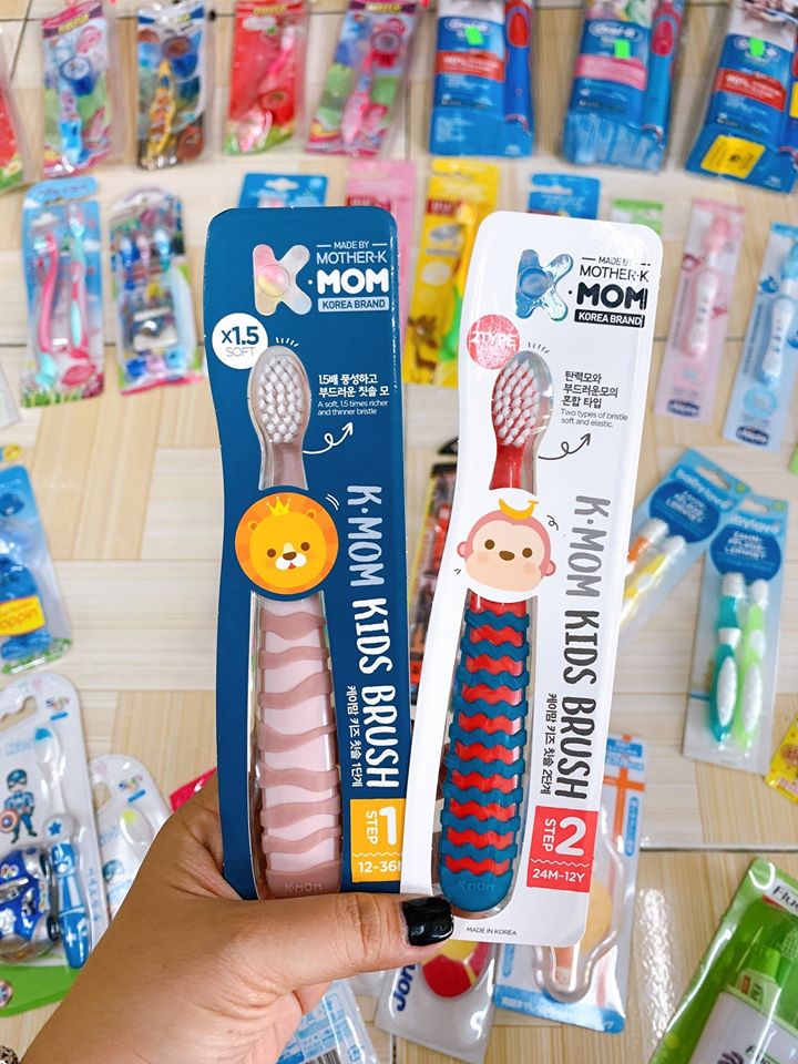 Bàn Chải K-Mom Hàn Quốc Cho Bé