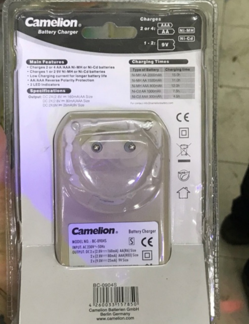 Sạc Pin Camelion tiểu pin 9V Zin