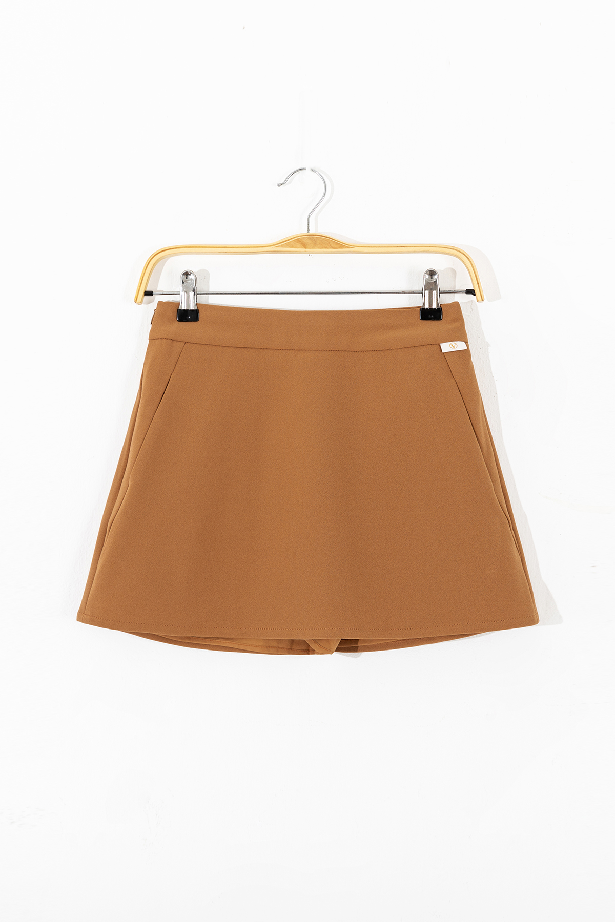 Quần Short VIENTRAN Nữ Giả Váy V64S20H009
