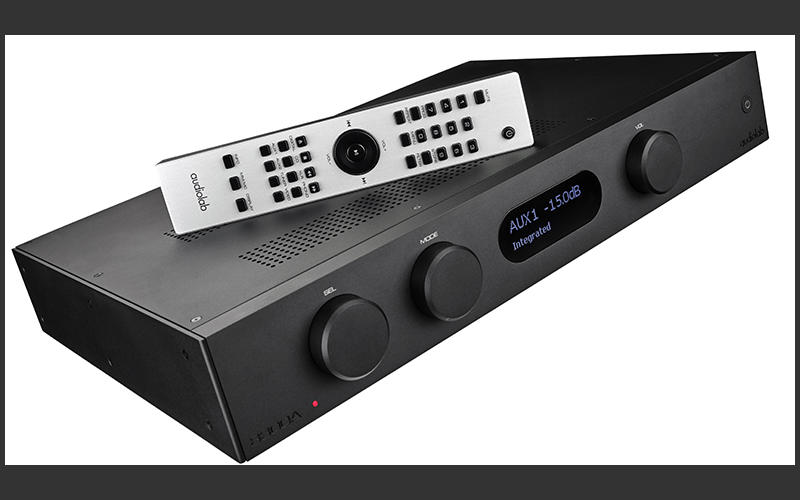 [HCM]amply AUDIOLAB 8300A hàng chính hãng new 100%