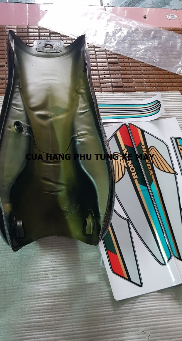 Thùng xăng xe WIN 100 màu đen