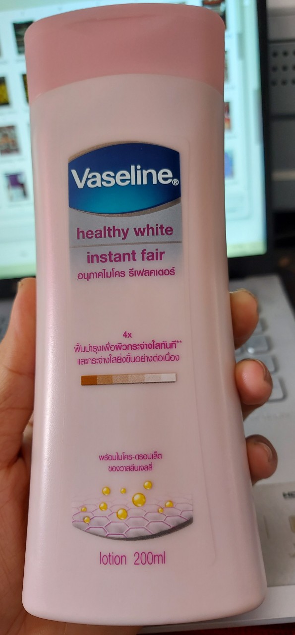 sữa dưỡng thể trắng da vaseline thái chai 200ml